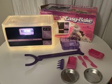 1997 Vintage Easy Bake Oven with Box and Accessories