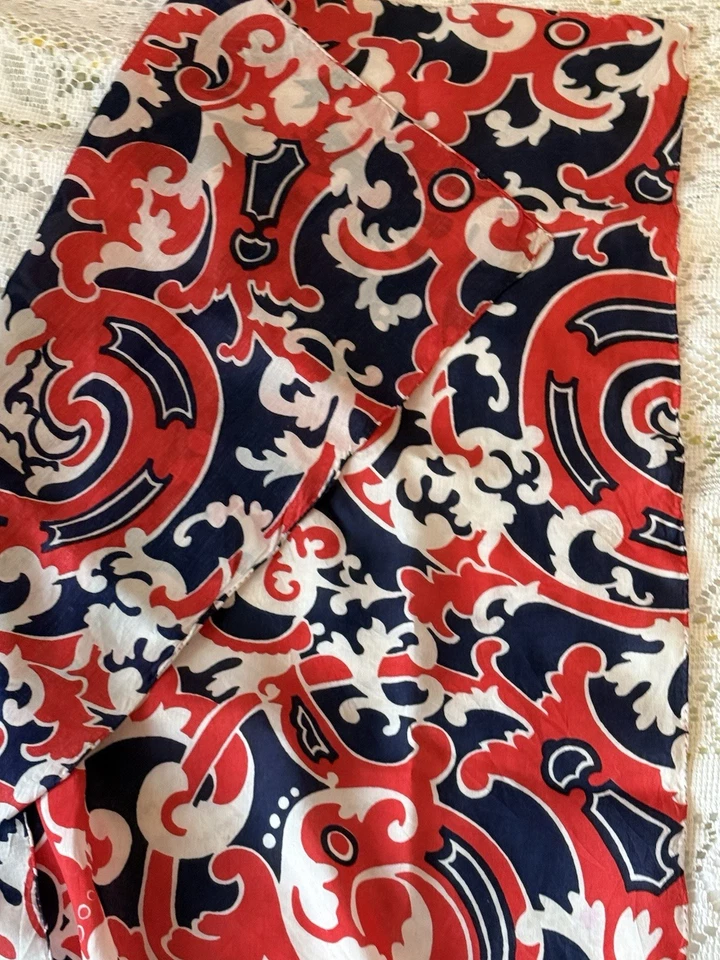 vintage 70s red White And Blue Abstract print Square silk scarf Made In USA 🇺🇸 - Image 4 of 4