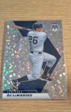 2021 Panini Mosaic - D.J. LeMahieu #74 Quick Pitch Silver Mosaic Prizm