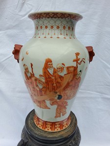A Chinese Antique Qing Dynasty Jiaqing Mark Iron Red Glazed Porcelain Vase