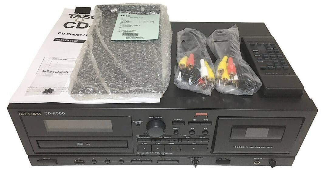 TASCAM CD-A580-V2 CD/USB/Cassette Player/Recorder TASCAM CD-A580-V2 CD/USB/Cassette Player/Recorder