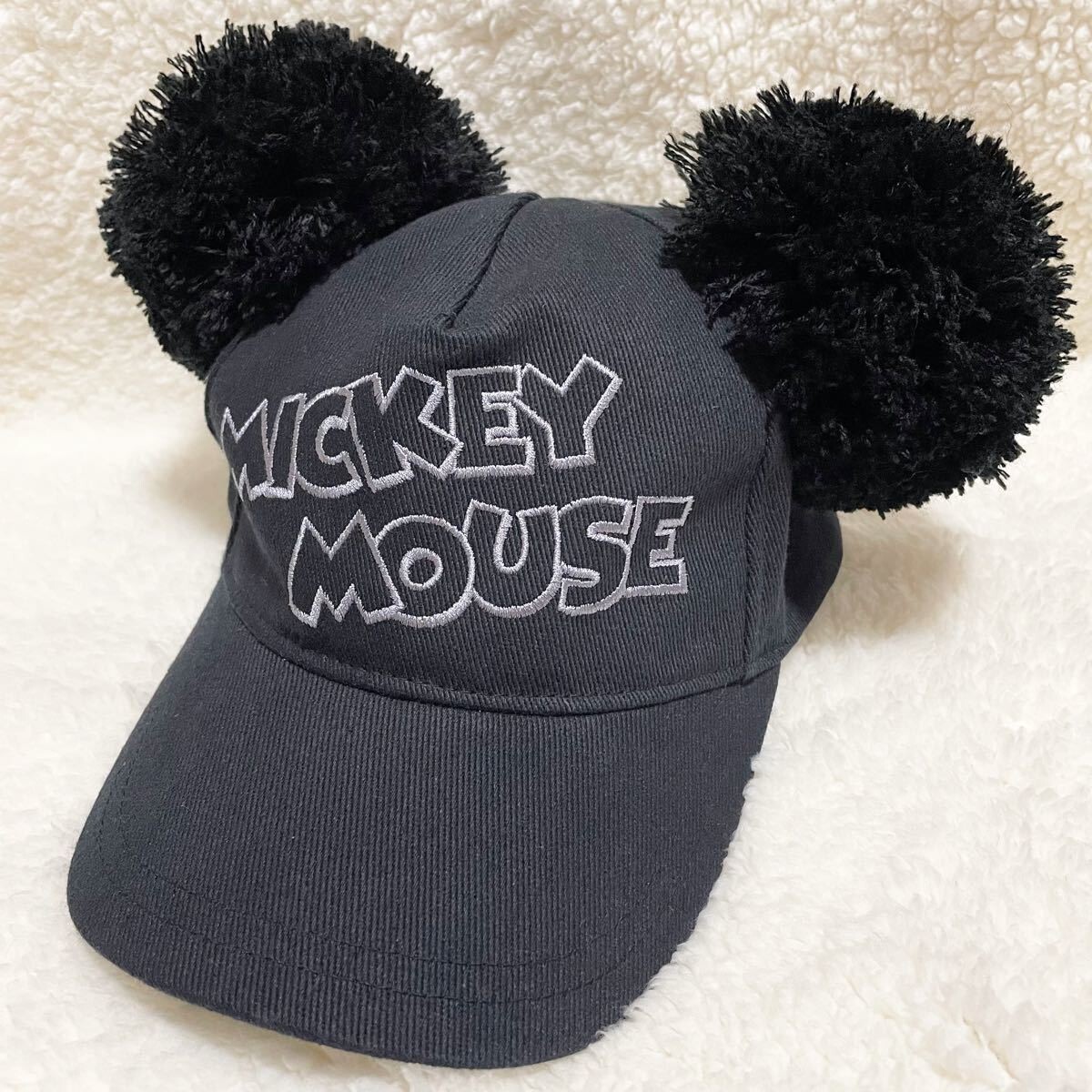 Tokyo Disney Resort limited Mickey Mouse pom-pom cap hat  display picture 3