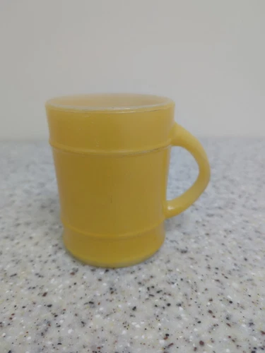 Set Of 2 Anchor Hocking/Fire King 1960's Barrel Mug Coffee Vintage Milk Glass 