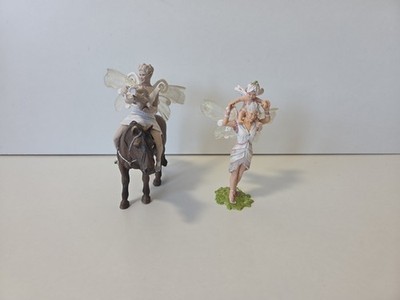 Schleich Bayala 70409 + 70466 Iloris und Leolynn Set
