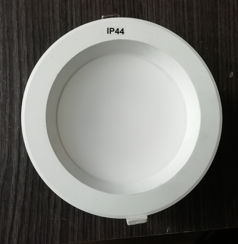 Spot Aric IP44 17W 4000K finitions blanches haut de gamme, lot de 2 encastrés durables