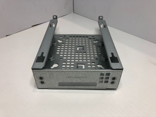 Dell XPS 8910 3.5" Hard Drive HDD Caddy Tray Bracket | 13P1-4ZN0301 5YM97 | USA! Dell XPS 8910 3.5" Hard Drive HDD Caddy Tray Bracket | 13P1-4ZN0301 5YM97 | USA!