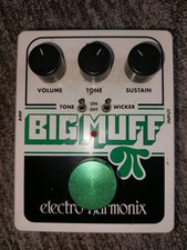Electro Harmonix Big Muff Pi with Tone Wicker...