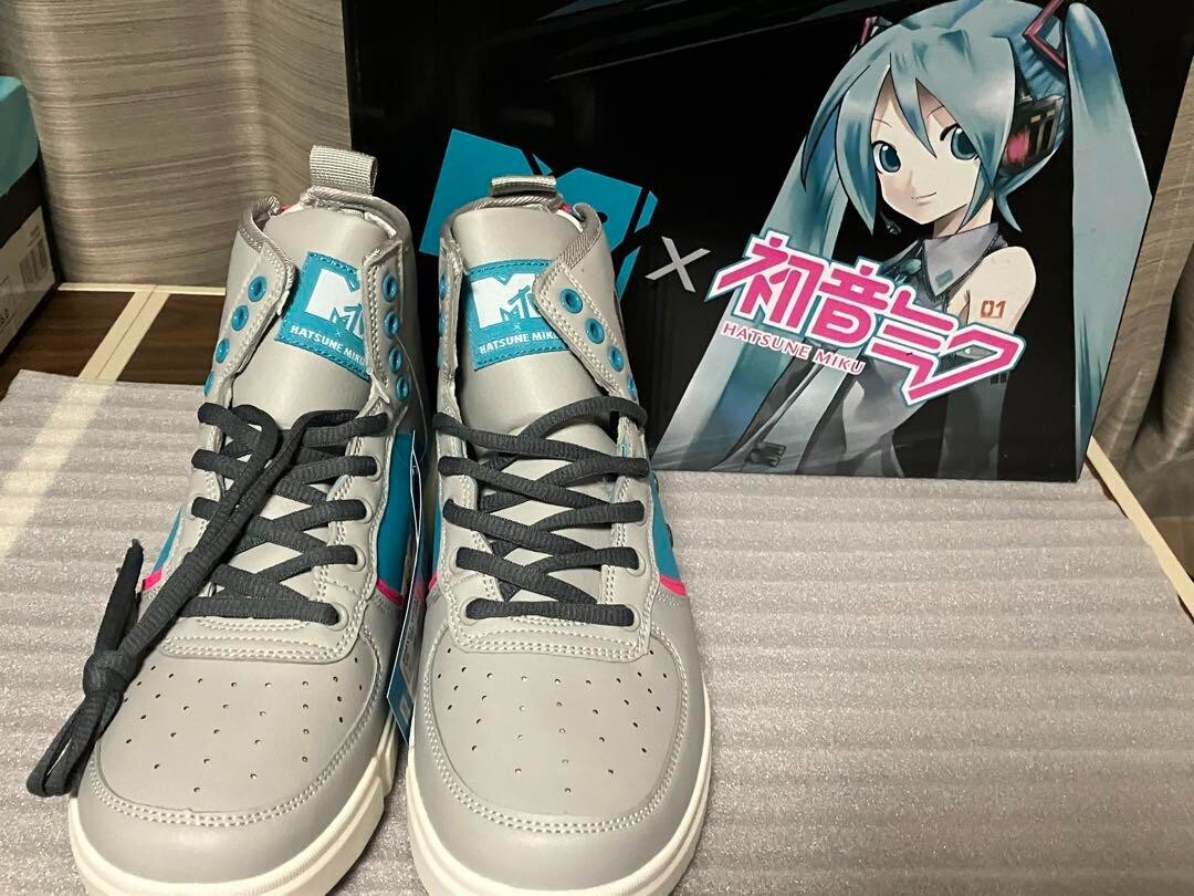 靴 miku0805 MTV Hatsune Miku collaboration Sneaker shoes color Gray Size 25cm