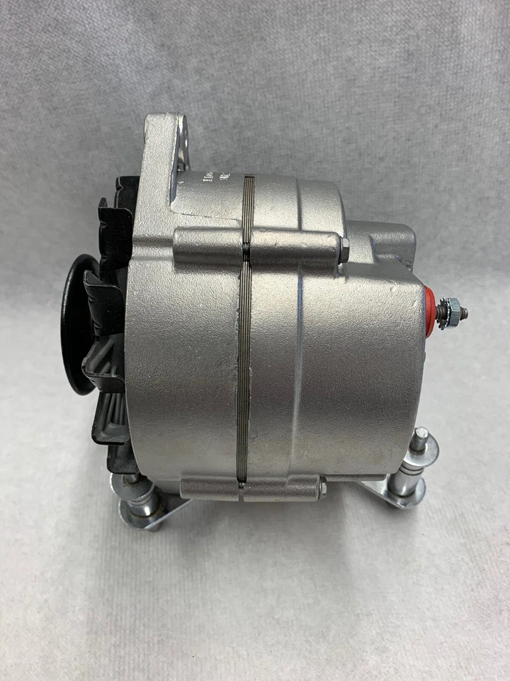 Alternador Buick GS 400 1968 Delco Remy 1100761 con fecha 8B3 37 amperios - restaurado Foto 3 de 3