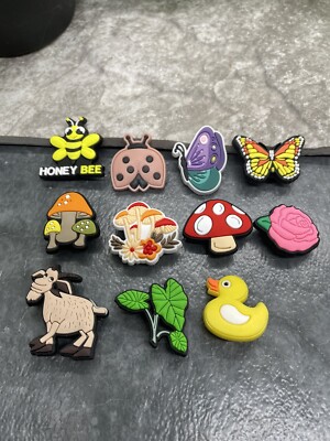 11 PC 1  Cartoon Outdoor  Shoe  Decoration Charms-Clogs Jigs Bubble Slide B1016