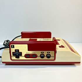 Nintendo Family Computer Famicom Console HVC-001 Untested for Parts or Repairs