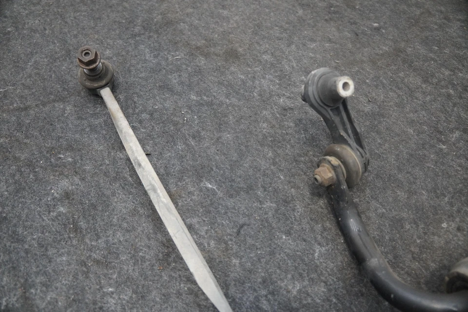 Juego 2 barras estabilizadoras antivuelco delanteras traseras 5Q0411303R OEM Audi S3 A3 2015-20 Foto 4 de 4