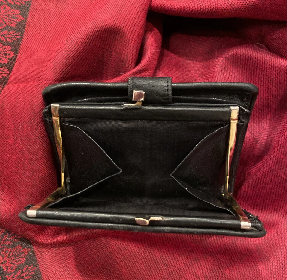 IMPRESIONANTE CARTERA MONEDERO DE CUERO VINTAGE BOTTEGA VENETA ITALIA Foto 3 de 4