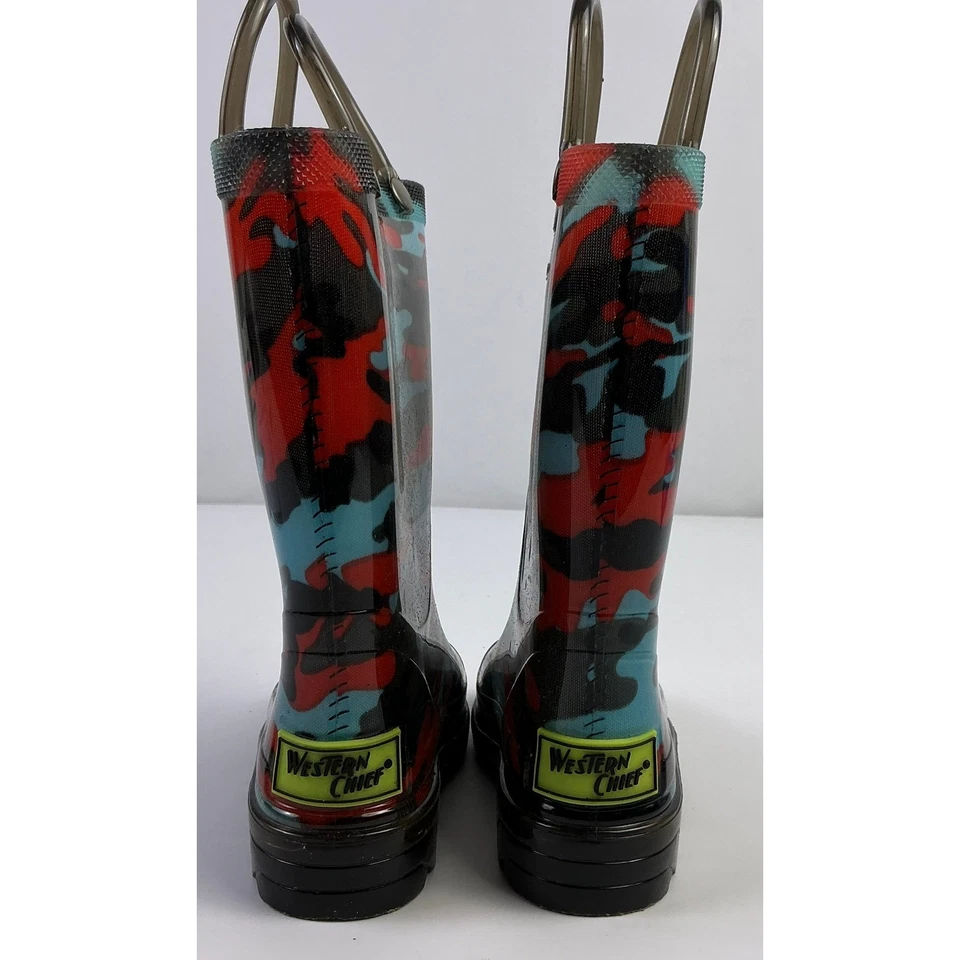 Botas de Lluvia Western Chief Camufladas Iluminadas Niños/Niñas Talla 6 Impermeables Pull On Foto 3 de 4