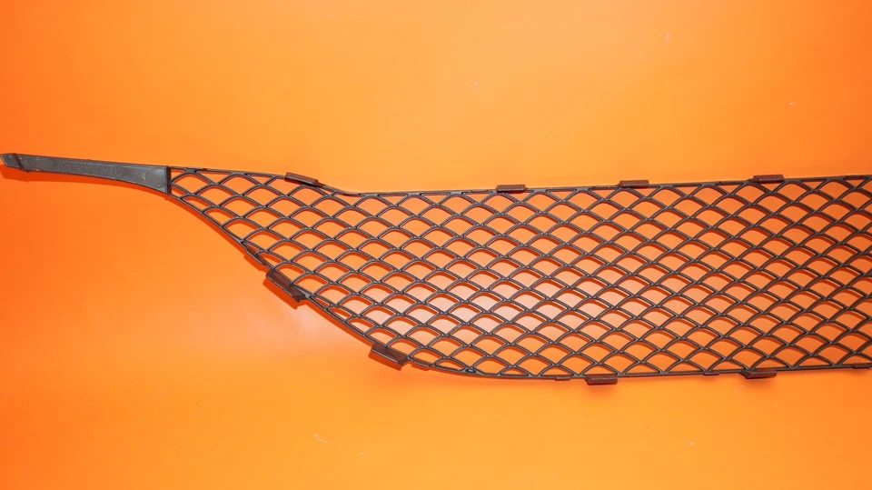 REJILLA MERCEDES BENZ B250 2015 2016 2017 W242 A2428850322 OEM Foto 4 de 4