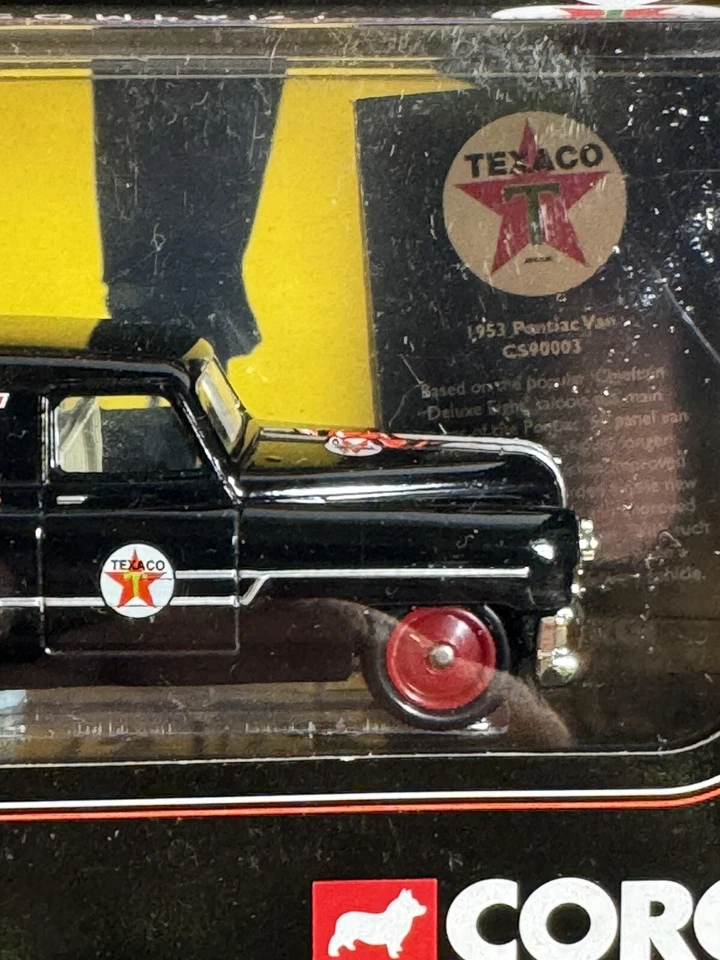 Corgi 2001 Texaco Showcase Series Pontiac Fire Chief Van Diecast  - Image 3 of 4
