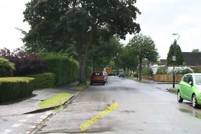 Foto 6x4 Purley: Meadow Hill Coulsdon c2012