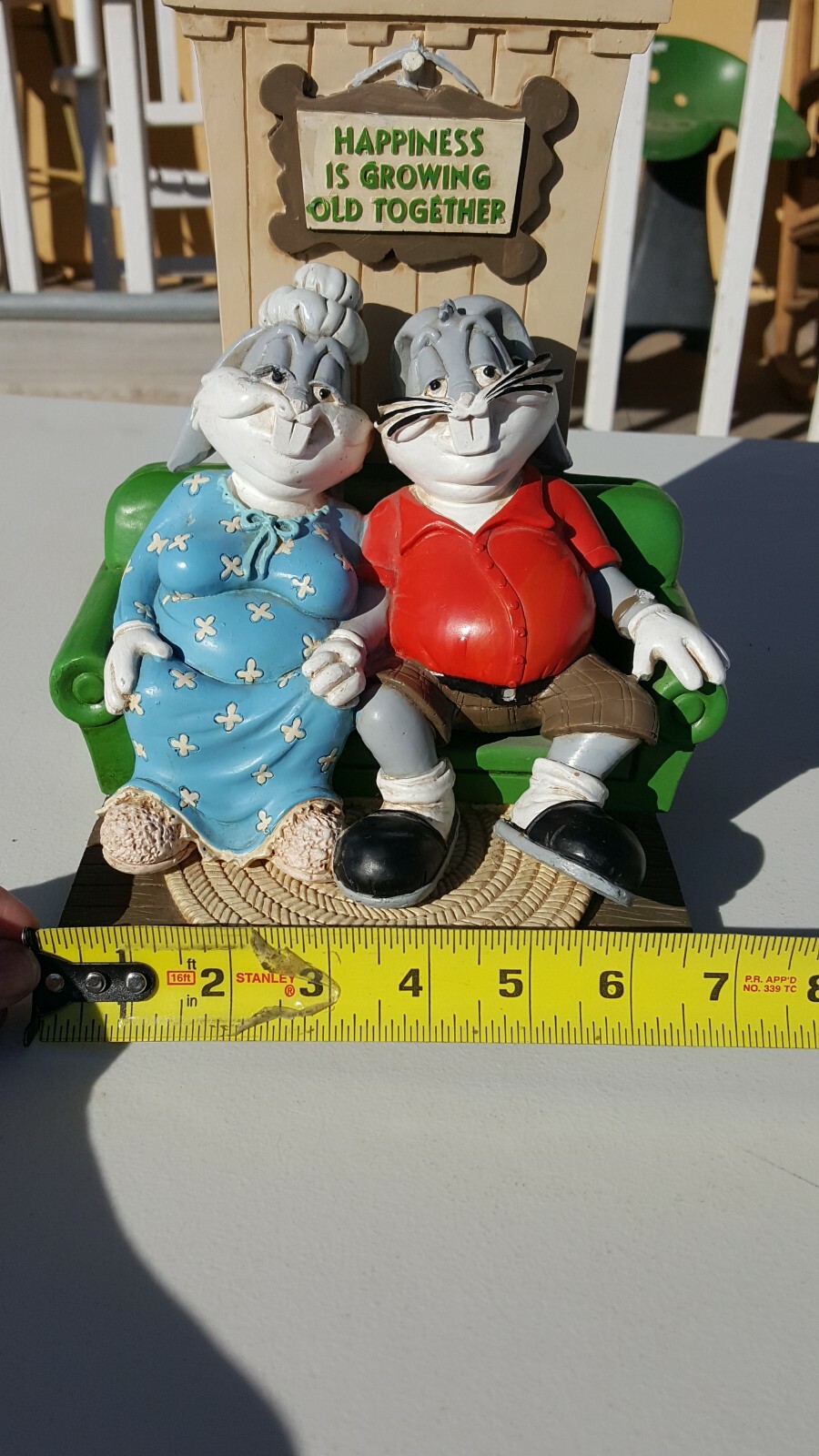 VTG 1994 Resin Warner Bros Store EXCLUSIVE bugs and lola growing old Figures