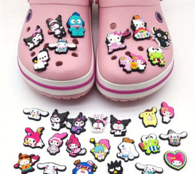 5er Pack Hello Kitty Figur Charms für Crocs, Bubble Slides, Sandalen & Clogs