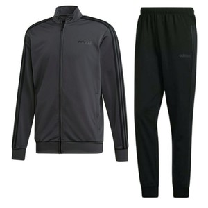 2xl adidas tracksuit