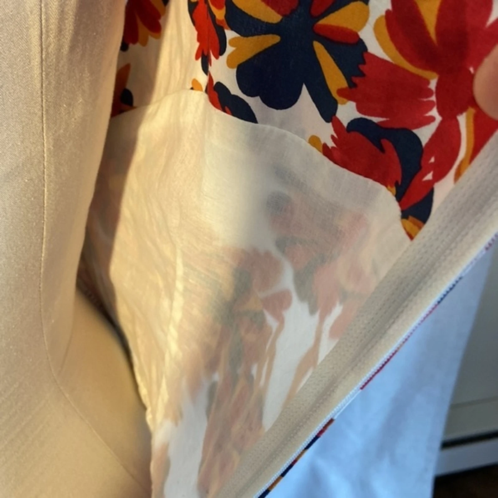 Safari Hat & Abbigliamento Company Off White & Red Floreale Abito Senza Maniche Taglia L