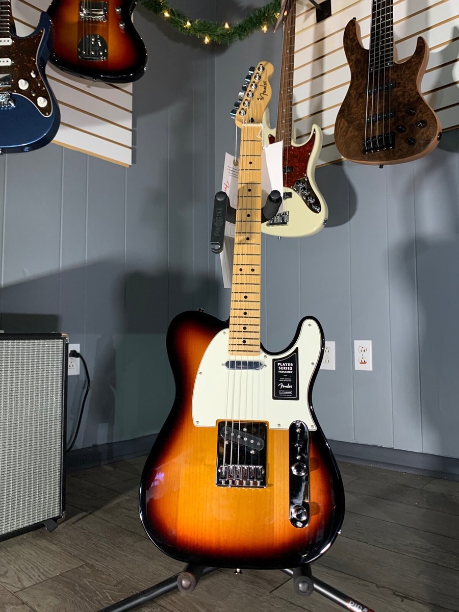 Fender Player Telecaster 3-Tone Sunburst Maple Fingerboard w Fender Player Telecaster 3-Tone Sunburst Maple Fingerboard w