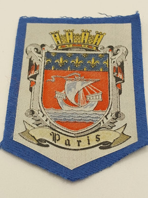 Abzeichen Stadt Paris Konturen Blau