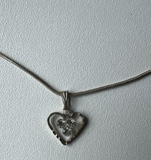 Halskette Schlangenkette mit Herz-Charm Anhä...