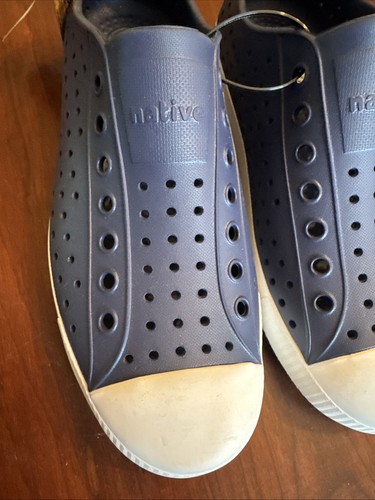 Native Jefferson Unisex Waterproof Slip-On Regular Shoes Navy Mens 8 - Womens 10 - Picture 3 of 8