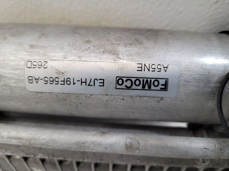 2015-2019 LINCOLN MKC AC Condenser EJ7H19710AC 15-19 Foto 4 de 4