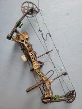 Bear Crux Compound Bow Rh 40 To 70lbs Realtree Green