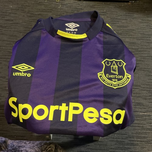 Everton Umbro Jersey Medium