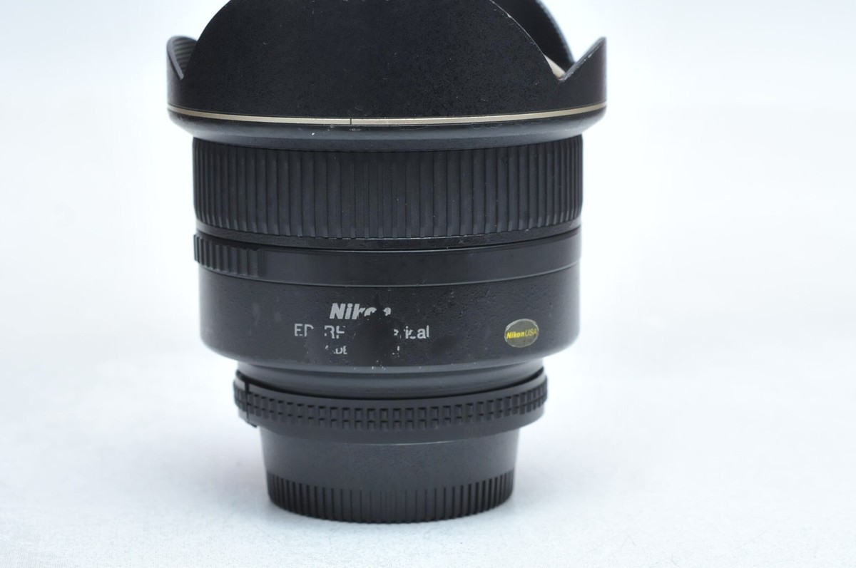 ■Nikon AI AF Nikkor 14mm f2.8D ED Nikon AF Nikkor 14mm f2.8D ED Aspherical lens, very clean