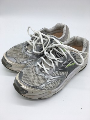 brooks womens extra wide shoes