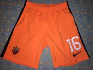 pantaloncini puma rossi