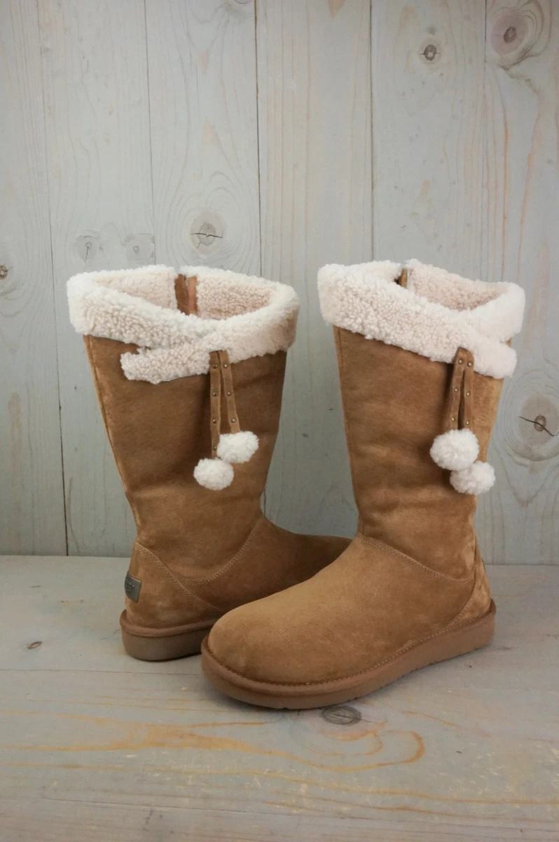 Plumdale cuff 2024 ugg boots