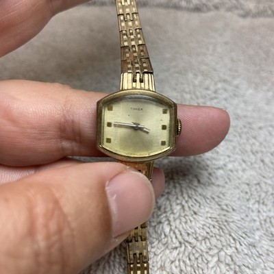 Timex Vintage Ladies Analong Wind Up Watch Western VINTAGE TIMEX WIND UP WATCH LADIES - LEATHER BAND - 7 main image 3