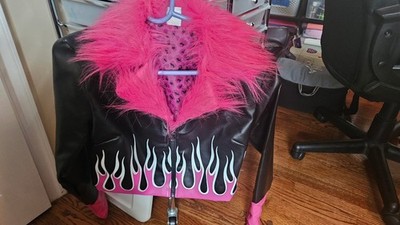 BRATZ Jacket Spirit Halloween (Rare) Faux Fur Faux Leather Pink Juniors Size S