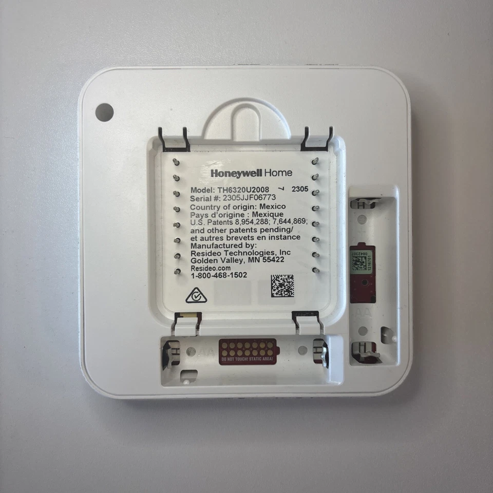 Honeywell TH6320U2008 T6 Pro Series  Thermostat & Comfort Control - Image 3 of 4