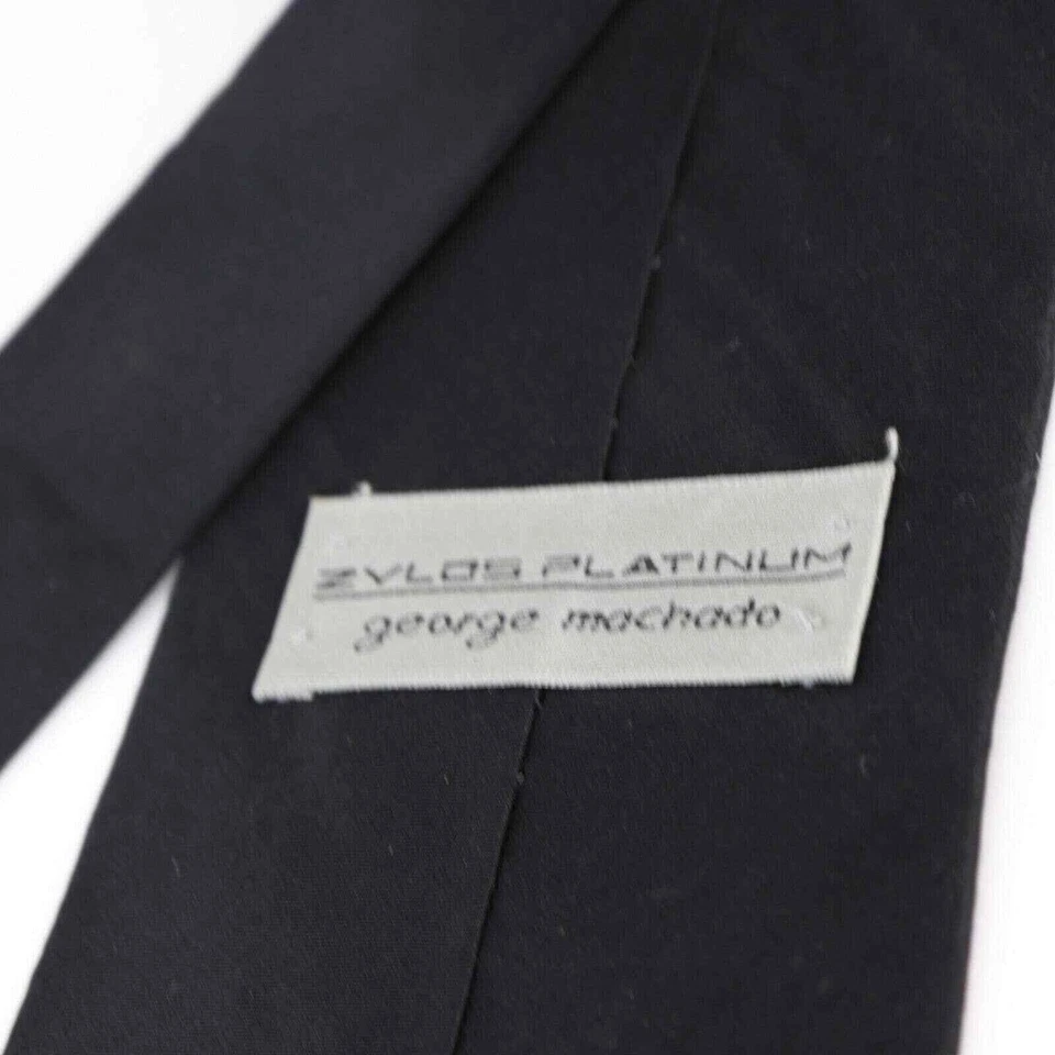 Corbata para hombre Zylos Platinum, George Machado seda negra lisa Foto 3 de 4