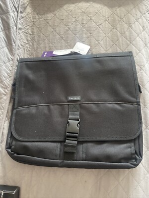 Targus TCM004US Laptop Bag New With Tags With Shoulder Strap