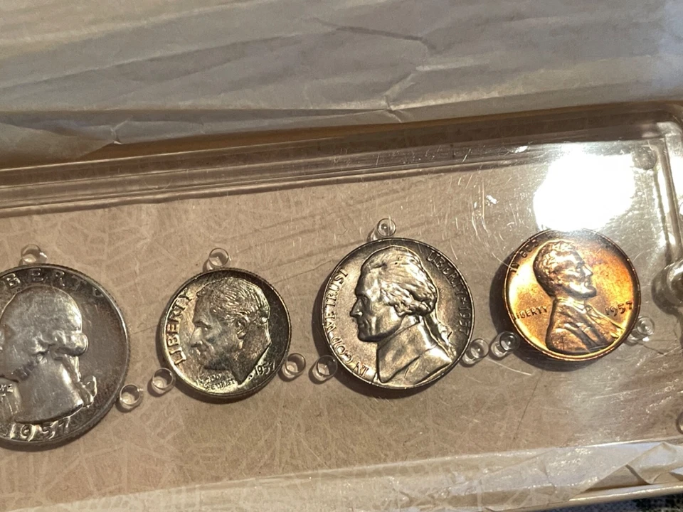 1957 US Mint Set. In vintage case (#100733) - Image 3 of 4