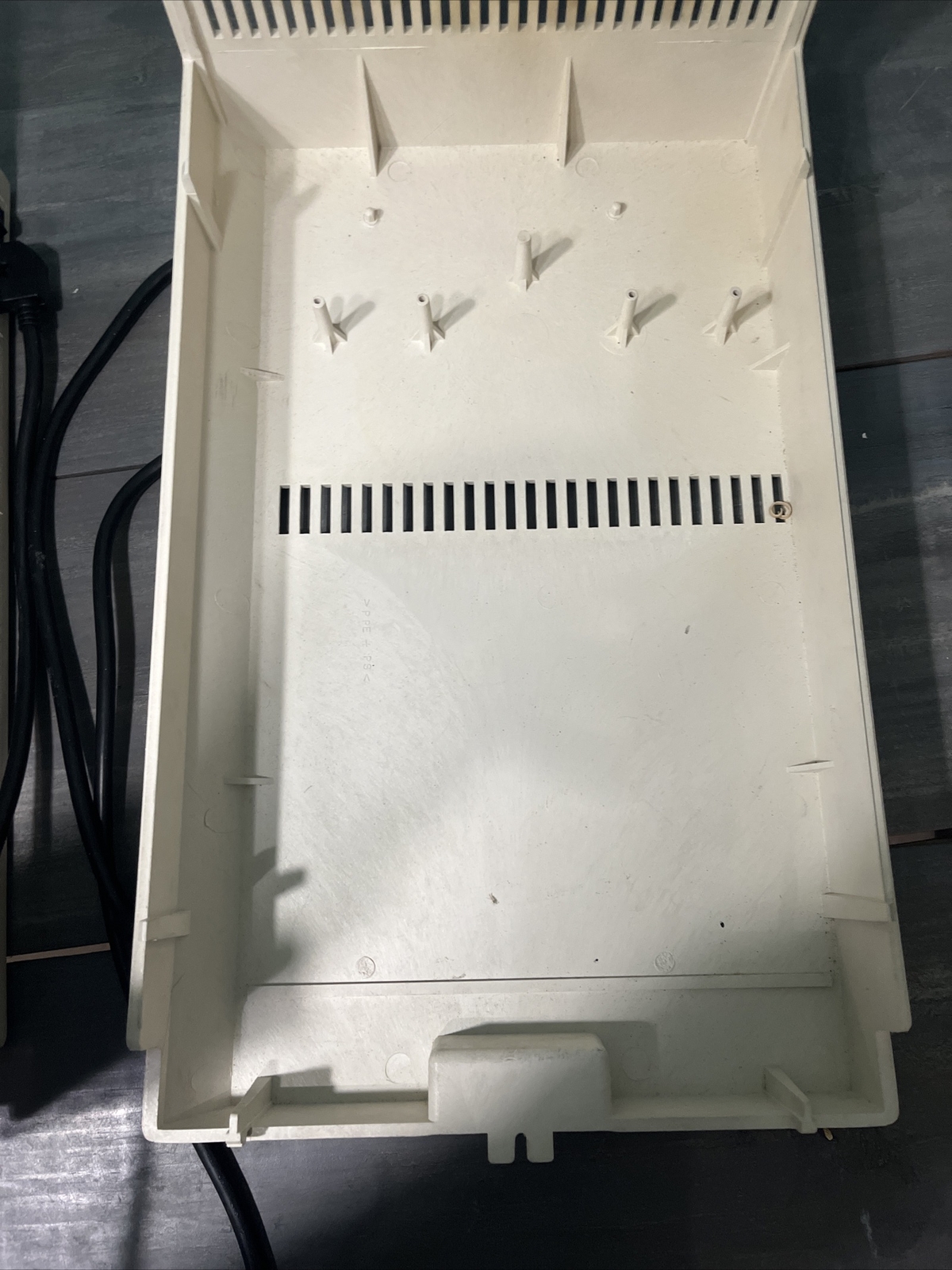 LUCENT PARTNER 2 Business Phone Communication System w Voice Messaging