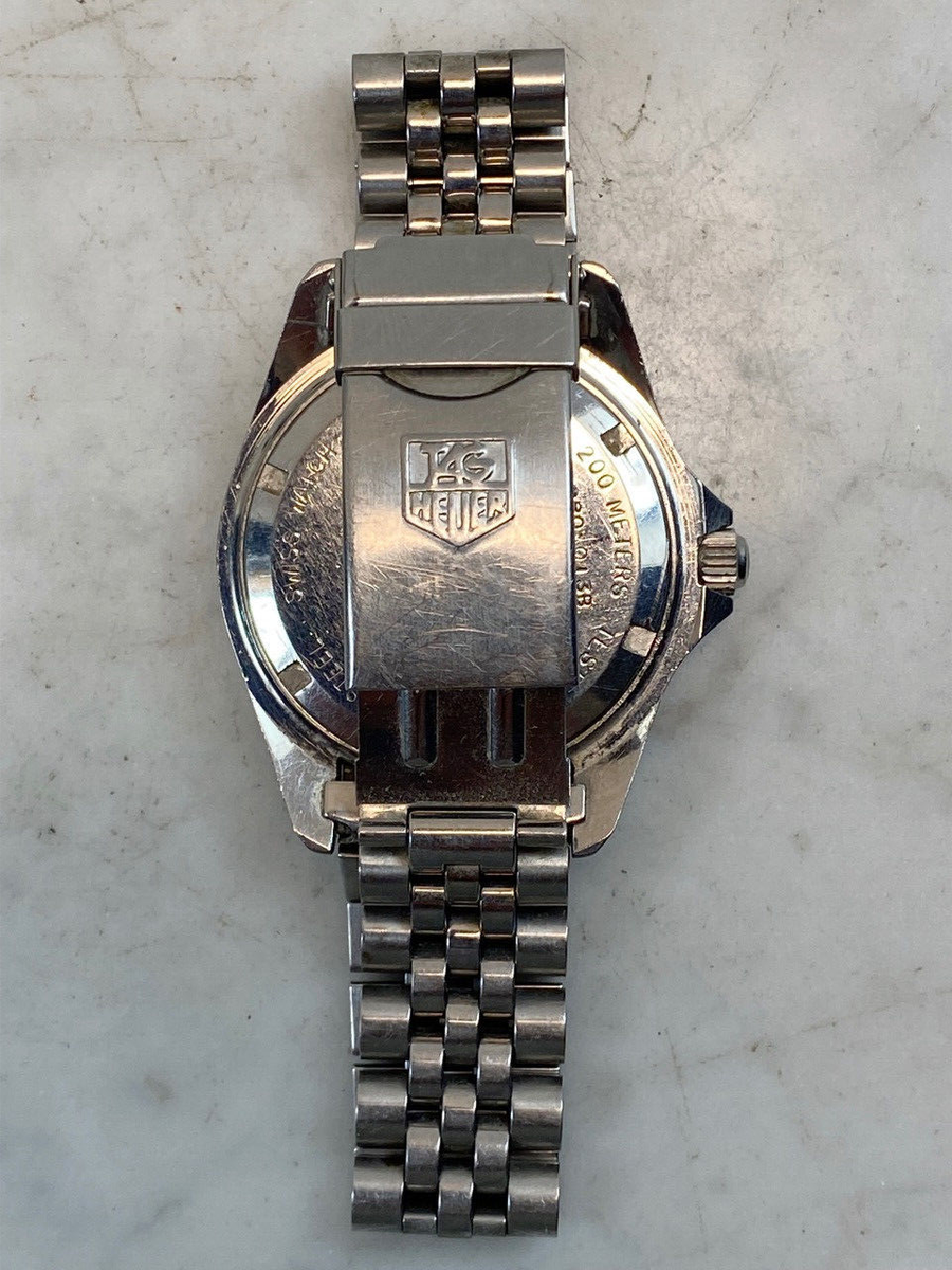 Genuine TAG HEUER Professional 200m Men's Watch. 7 Jewels Quartz