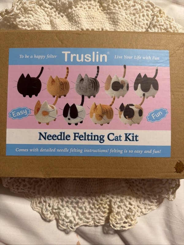 Truslin Needle Cat Kit NIB