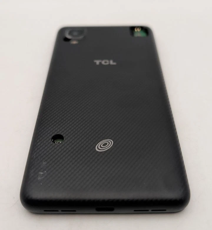 TCL A3 Android Smartphone Unlocked 5.5″ HD Display 16GB 8MP Camera 4G LTE READ - Image 4 of 4
