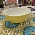 Vintage Yellow Pyrex 4 Quart Mixing Bowl 404 From The Primary Set