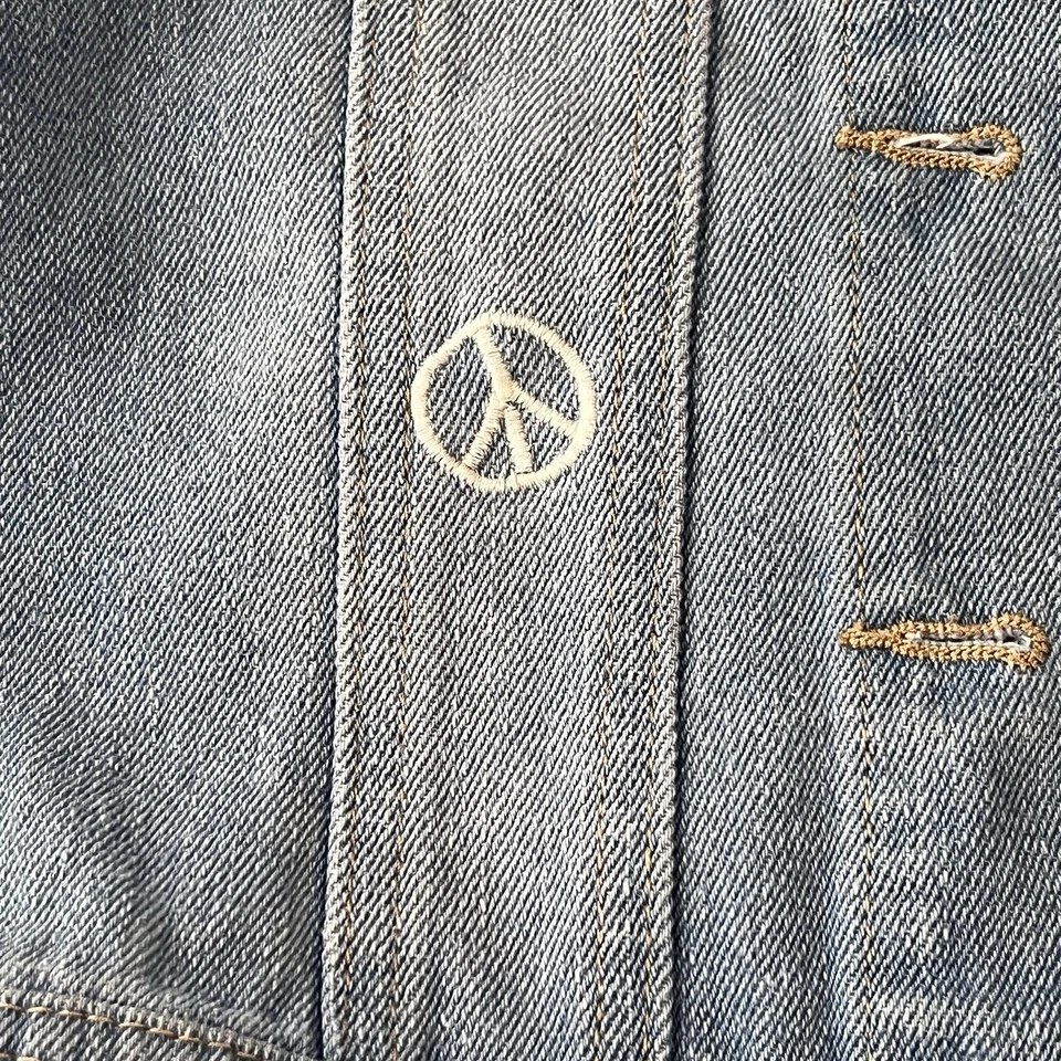 Chaleco Jean Vaquero Beatles Niña Mediano Sin Mangas Bordado Comida Chatarra Fab Four Foto 3 de 4