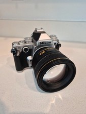 Nikon Df Camera with Nikor 85mm 1.4F AF Lens