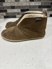 Minnetonka Moccasins Womans 8 Bootie Suede Slippers Tan Faux Fur Lined Cabincore